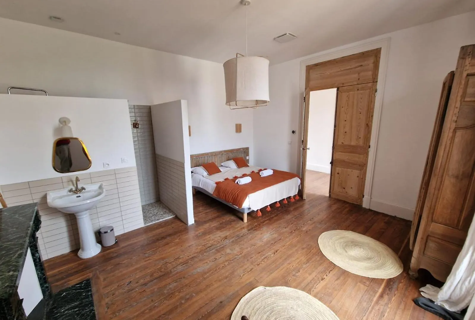 Jolie Masdame Un Espace Incroyable Sauzet  Holiday home Sauzet (Drome)