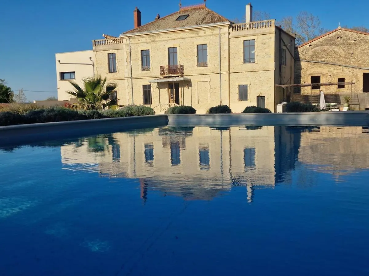 Jolie Masdame Un Espace Incroyable Sauzet
